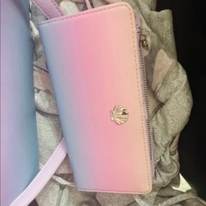 Loungefly dingle hopper wallet